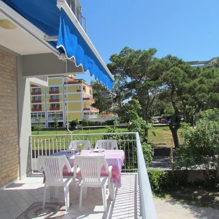 Space And Comfort With Private Place Appartement
